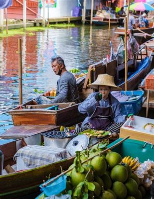 The Floating Market of Damnoen Saduak: A Colorful Explosion of Thai Culture and Culinary Delights!