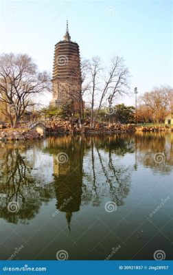 The Grand Pagoda of Liaoyang: A Soaring Symbol of Ancient Buddhist Majesty and Historical Curiosity!