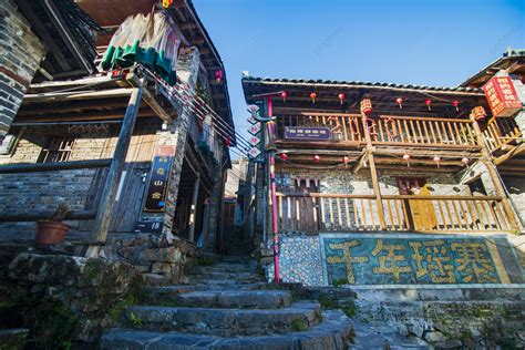 The Magnificent Ancient City of Qingyuan - A Step Back into Time and Architectural Wonders!