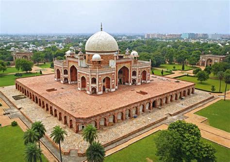 Tomb of Shah Rukn-i Alam: Exploring the Majestic Mughal Mausoleum and Architectural Marvel!