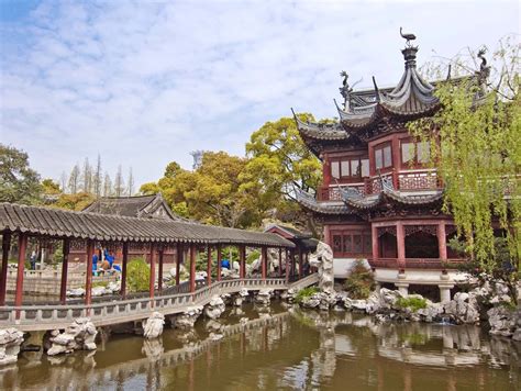 Yu Garden, A Historical Oasis Overflowing with Beauty and Serenity!