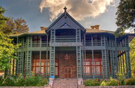 Ziarat Residency: A Colonial Time Capsule and Majestic Mountain Retreat in Balochistan!